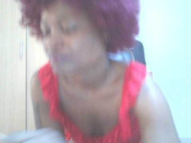 QueenIvy35