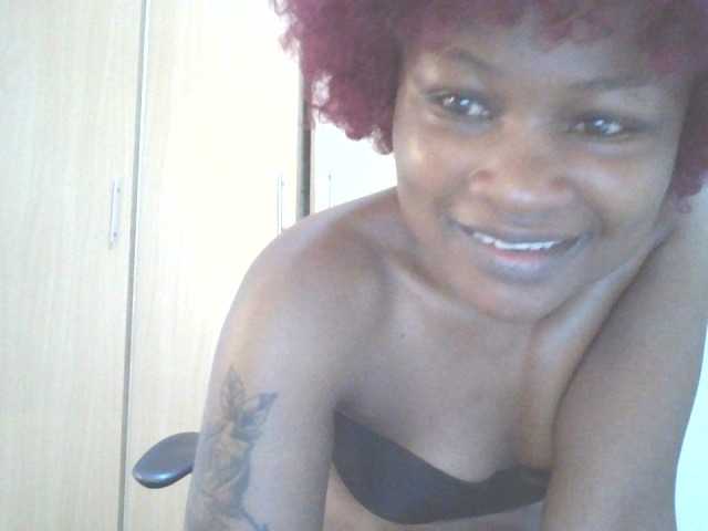 QueenIvy35