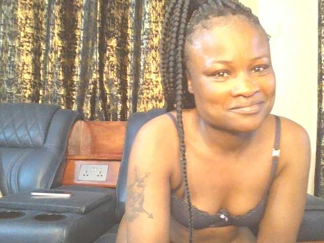 QueenIvy35