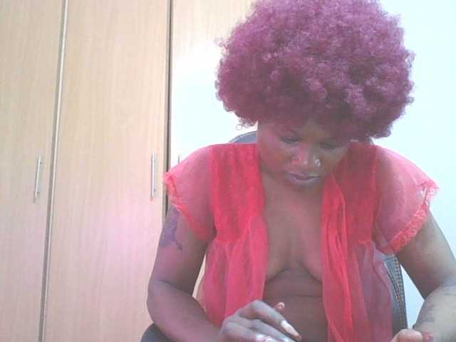 QueenIvy35