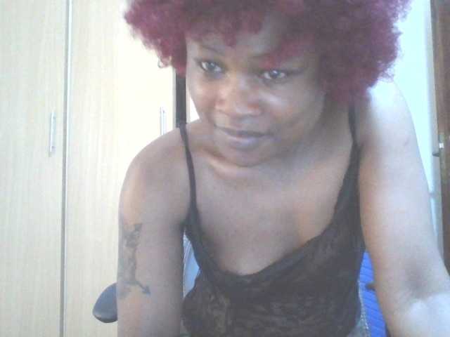 QueenIvy35
