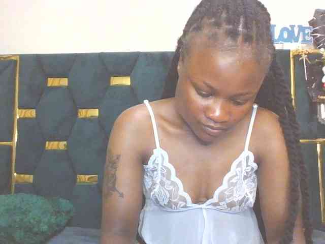 QueenIvy35
