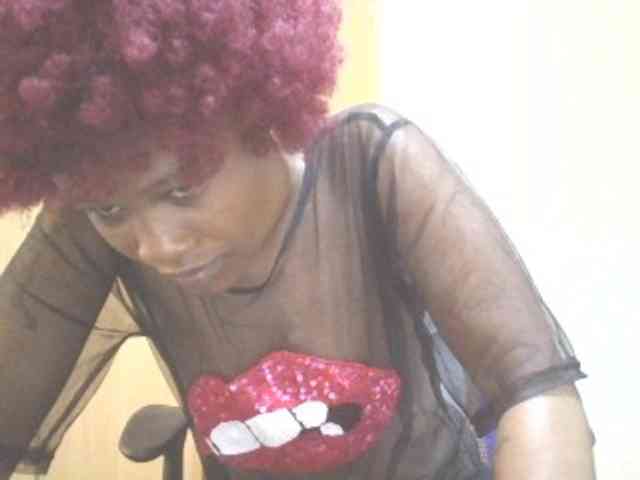 QueenIvy35