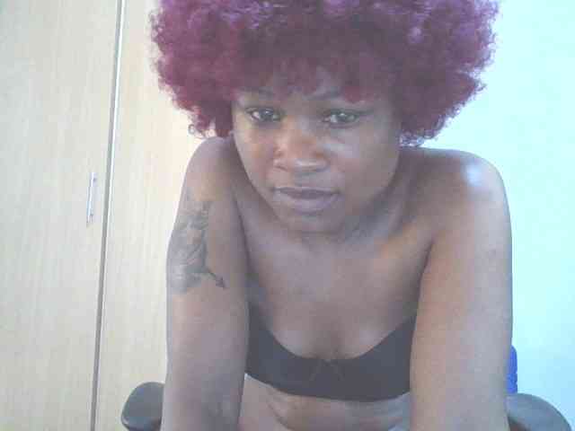 QueenIvy35