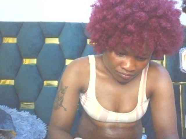 QueenIvy35