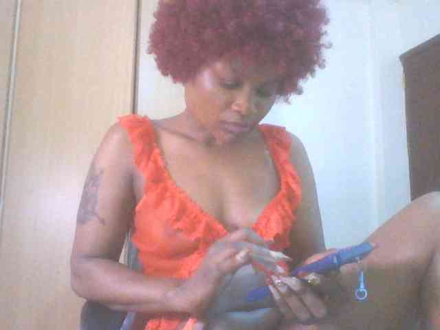 QueenIvy35
