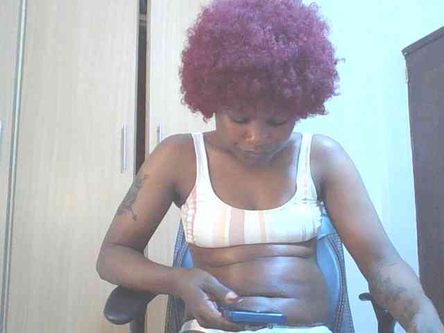 QueenIvy35