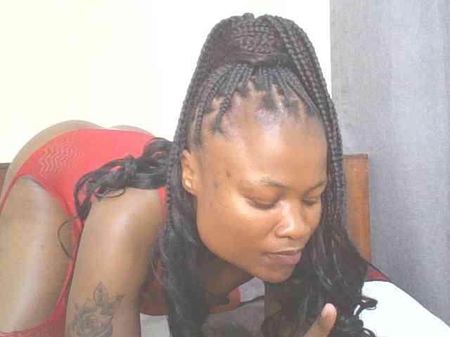 QueenIvy35