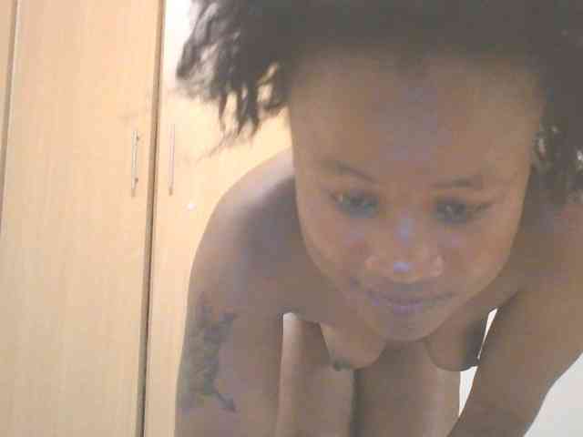 QueenIvy35