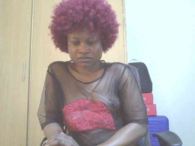 QueenIvy35