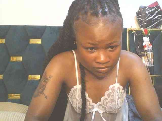QueenIvy35