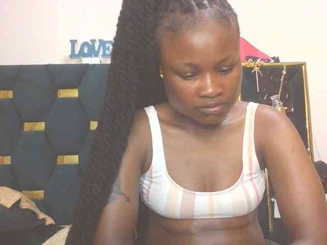 QueenIvy35