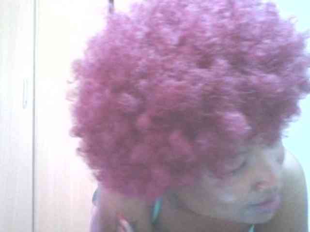 QueenIvy35 webcam