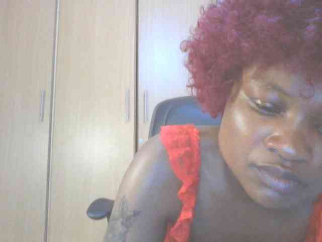 QueenIvy35