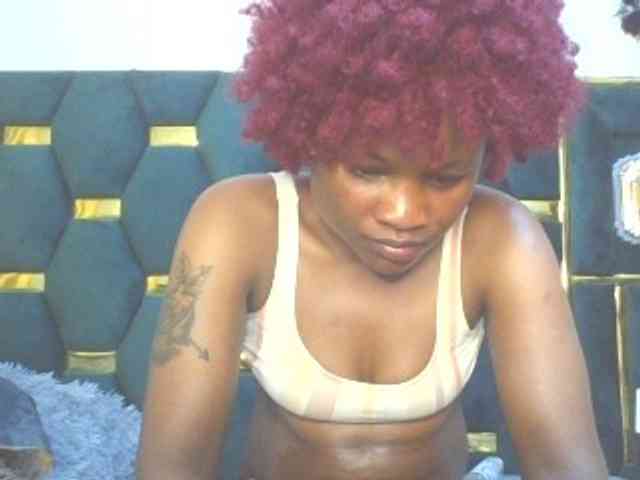 QueenIvy35