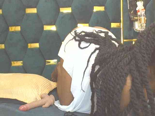 QueenIvy35
