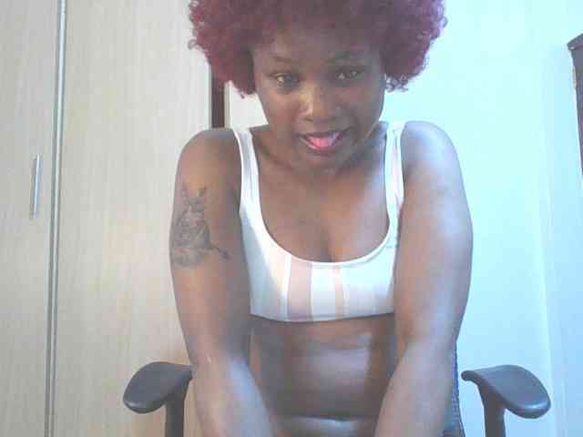 QueenIvy35
