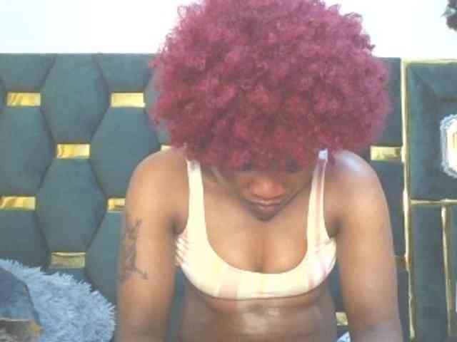 QueenIvy35