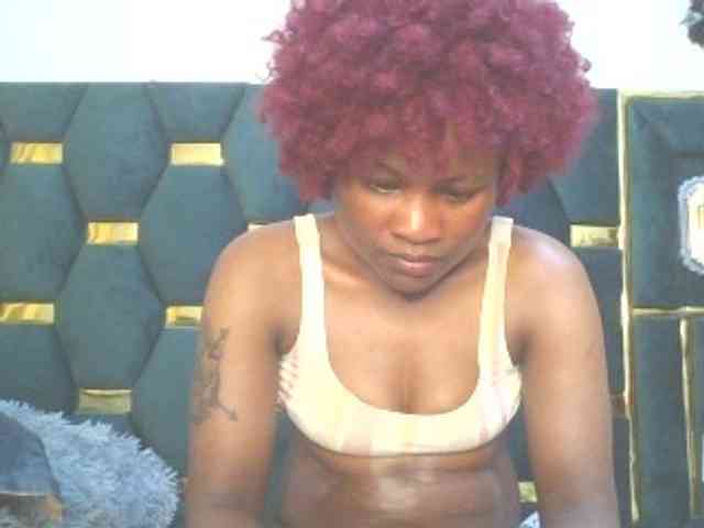 QueenIvy35