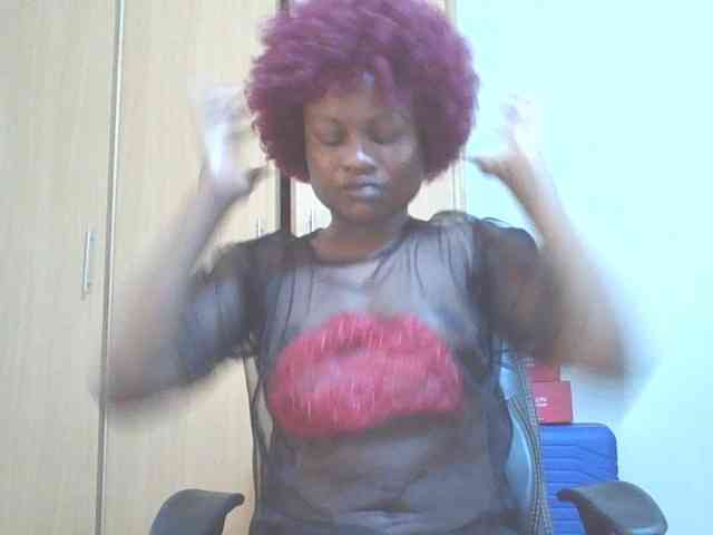 QueenIvy35