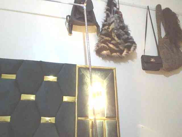 QueenIvy35