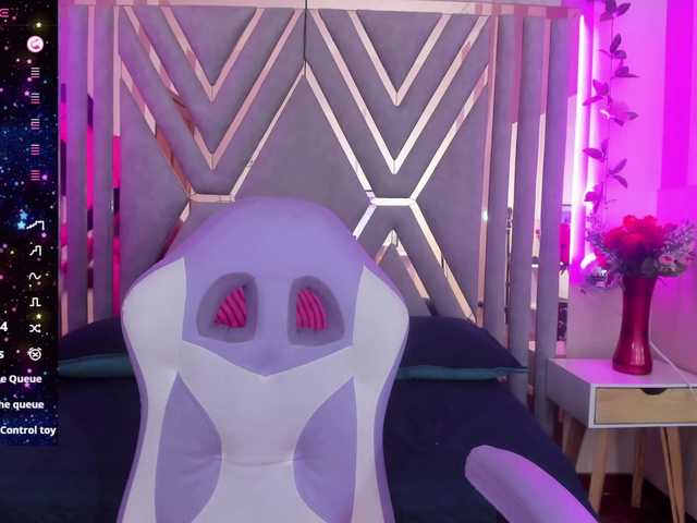 camila-robira live cam on BongaCams