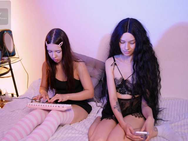 X-and-O live cam