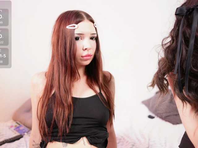 X-and-O live webcam show