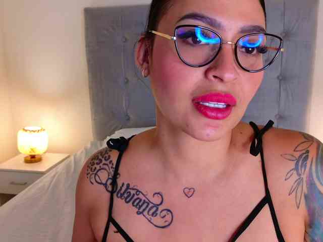 RileyWomms webcam
