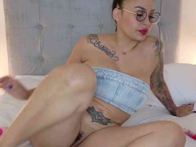 Riley111 webcam