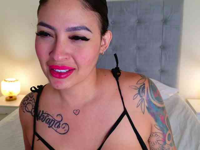 RileyWomms webcam