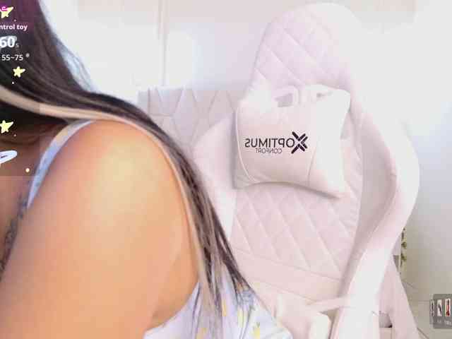 Riley111 webcam