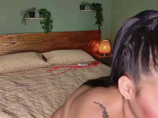 RileyWomms webcam