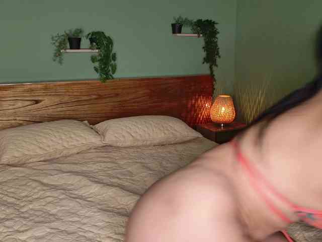 RileyWomms webcam