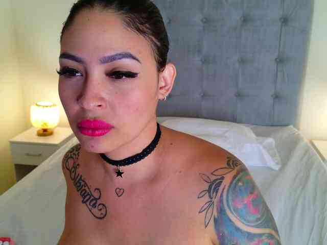 RileyWomms webcam