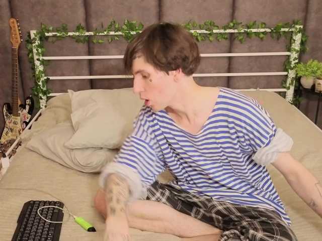 DannylovesMary live cam on BongaCams