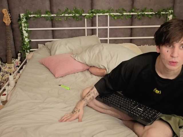 DannylovesMary live cam on BongaCams