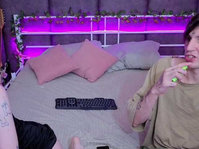 DannylovesMary live cam on BongaCams