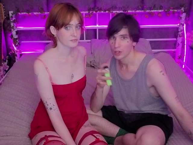 DannylovesMary live cam on BongaCams