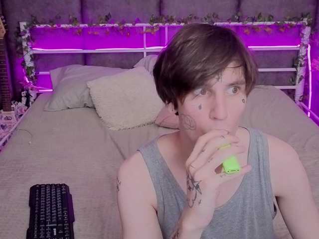 DannylovesMary live cam on BongaCams