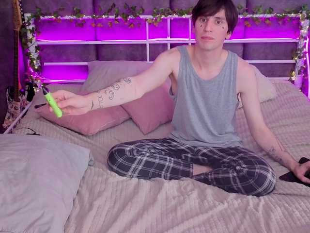 DannylovesMary live webcam show