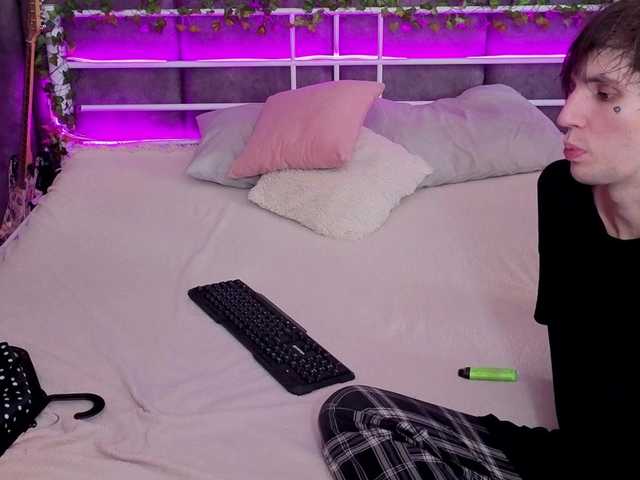 DannylovesMary live webcam show