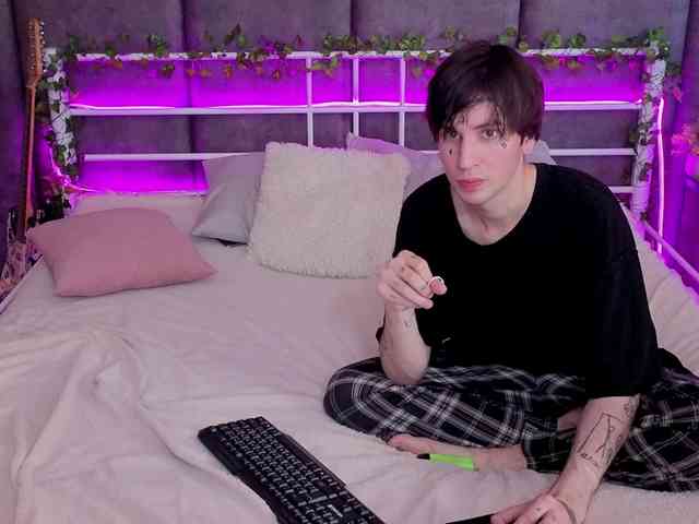 DannylovesMary DannylovesMary