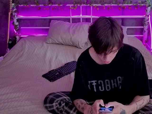 DannylovesMary DannylovesMary
