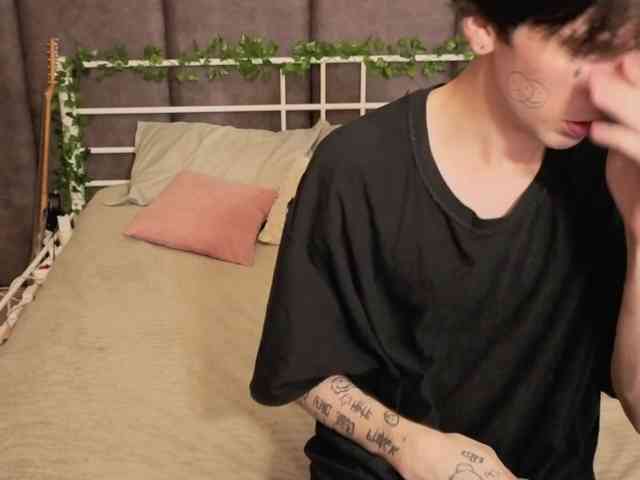 DannylovesMary Sex Cam Show