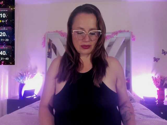 cristal-laurentt live cam on BongaCams