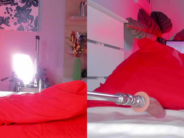 Reddolll live cam on BongaCams