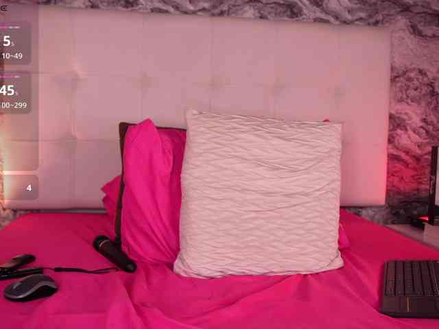 REDDOLLL webcam
