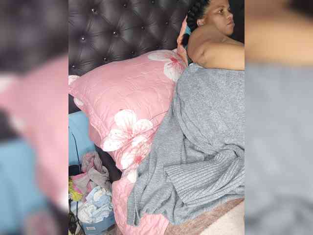 Veronica26041 webcam