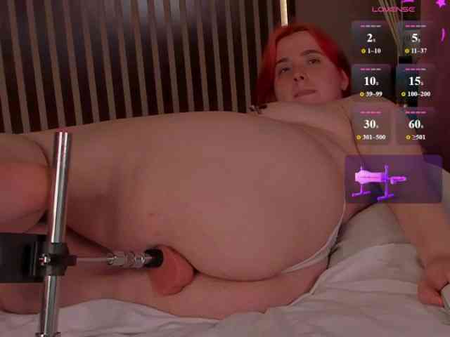 LillyCass webcam
